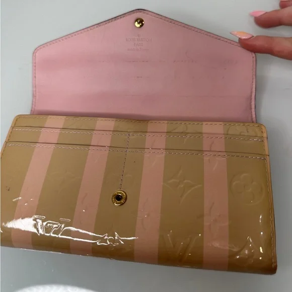 ✨RARE✨ Louis Vuitton Vernis Leather Wallet - Picture 4 of 6